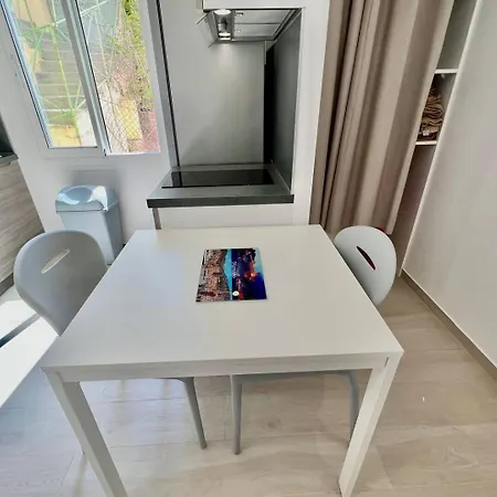 Vakantiehuis One Bedroom View Near Monaco