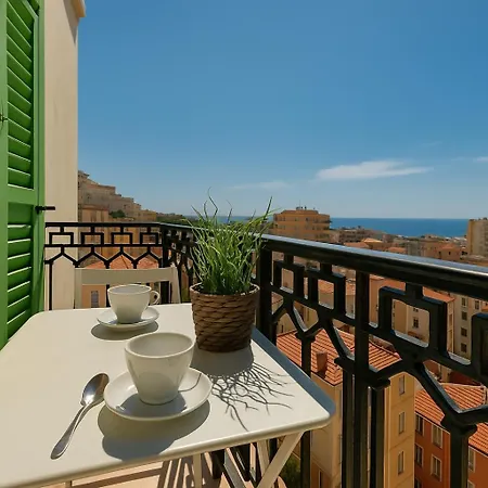 別荘 One Bedroom View Near Monaco ボーソレイユ