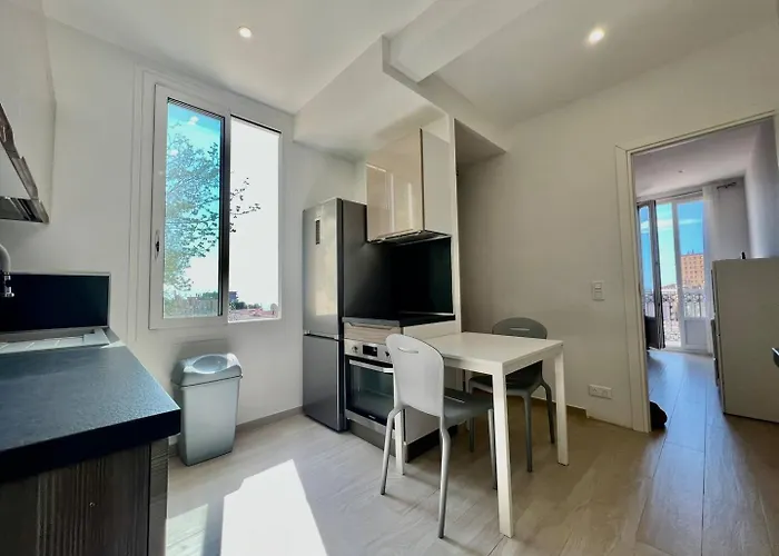 One Bedroom View Near Monaco * Beausoleil