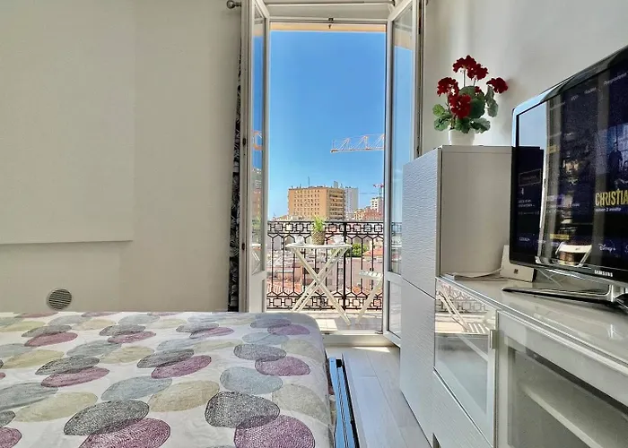 One Bedroom View Near Monaco * Beausoleil